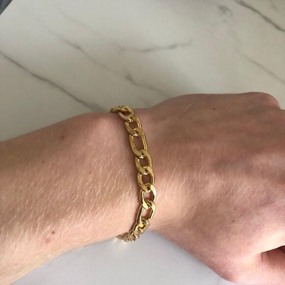Figaro Chain Bracelet - 14K Gold-Plated - Picture 3 of 4